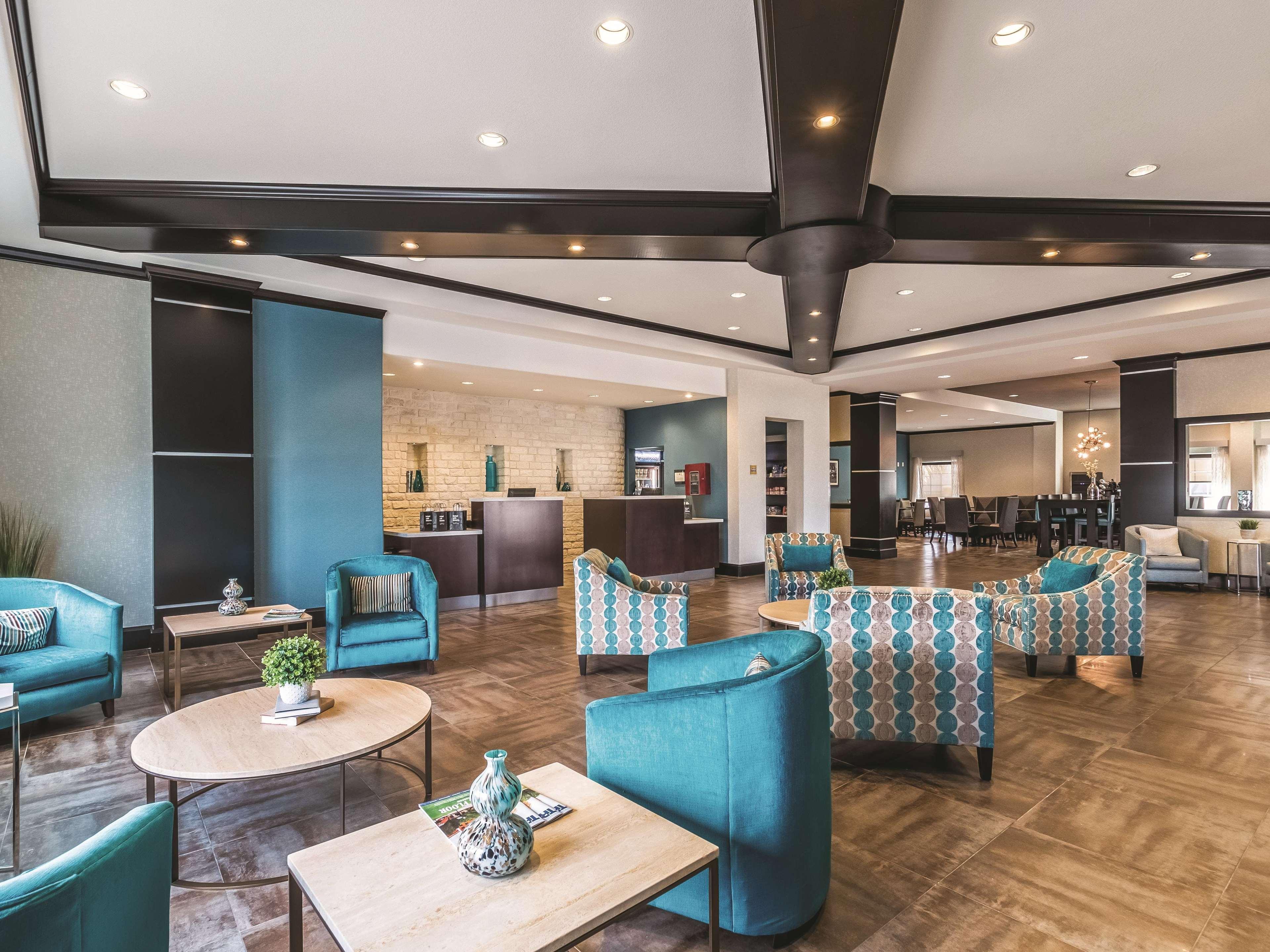 La Quinta By Wyndham Dallas Grand Prairie South Exterior photo